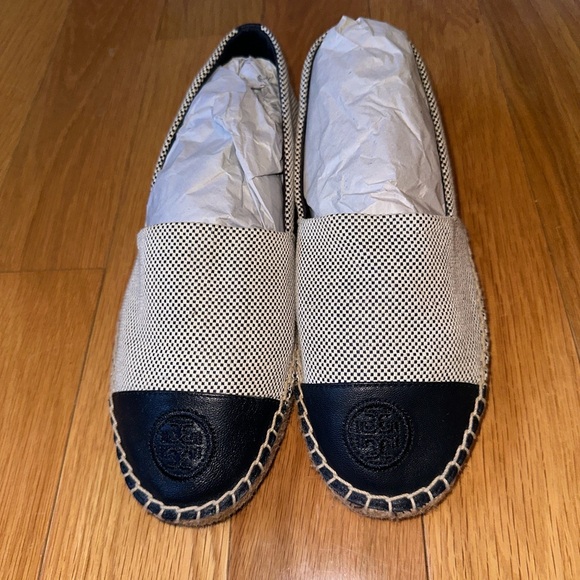 Tory Burch Canvas Printed Espadrille Dulce de Leche Flats Sz 9 PRICE DROP - Picture 4 of 9